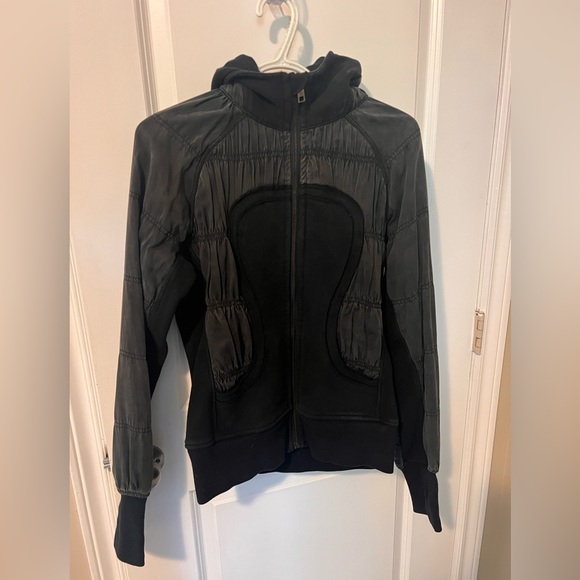 Lululemon special edition tencel hoodie! - Picture 1 of 2